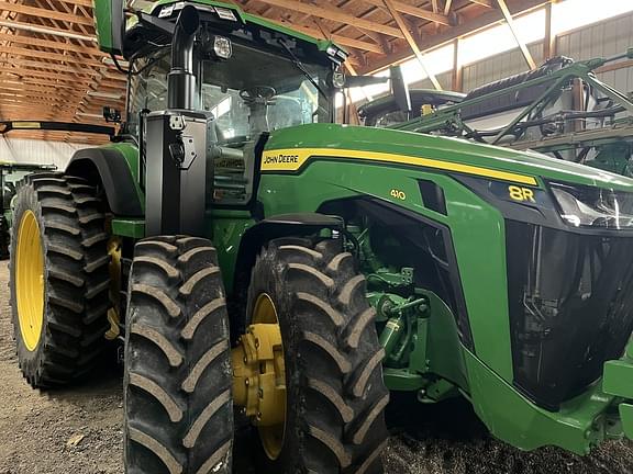 Image of John Deere 8R 410 Primary image