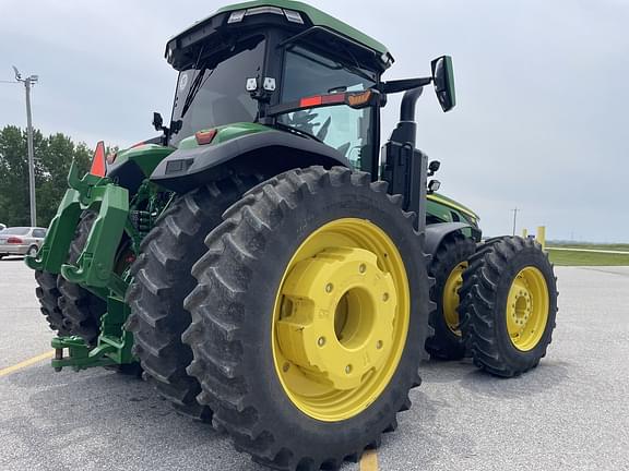 Image of John Deere 8R 410 equipment image 4