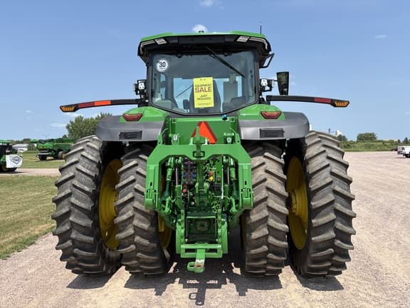 Image of John Deere 8R 410 equipment image 2