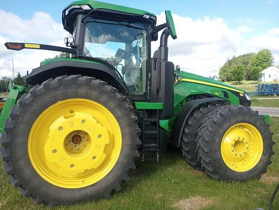 Image of John Deere 8R 410 Primary image
