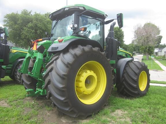 Image of John Deere 8R 410 equipment image 3