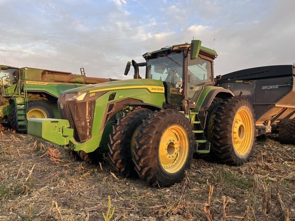 2024 John Deere 8R 410 Equipment Image0
