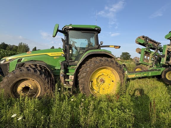2024 John Deere 8R 410 Equipment Image0