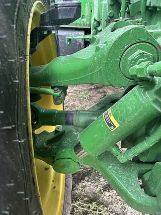 Image of John Deere 8R 410 equipment image 2