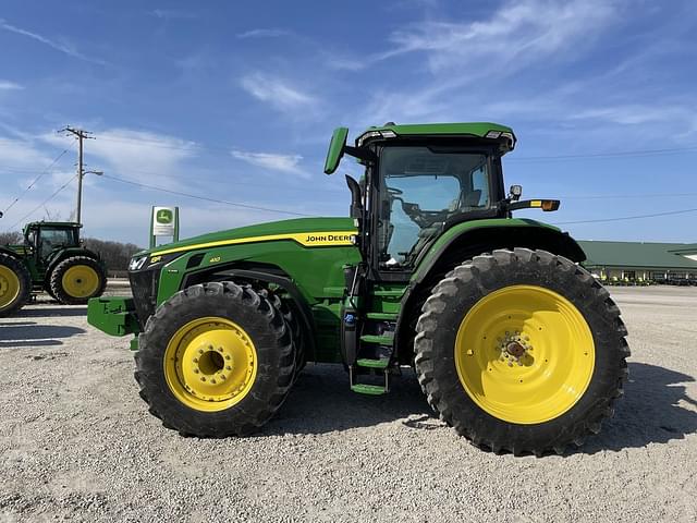 Image of John Deere 8R 410 equipment image 1