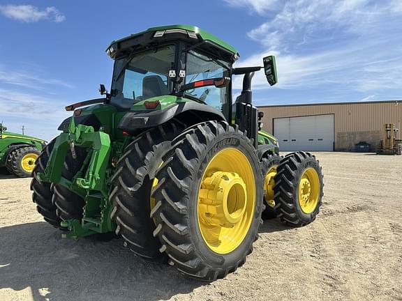 Image of John Deere 8R 410 equipment image 3