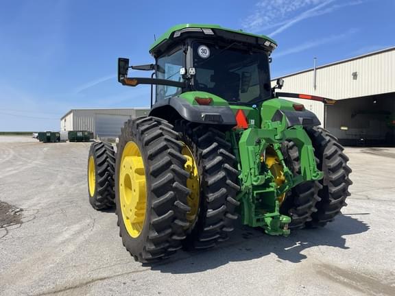 Image of John Deere 8R 410 equipment image 2