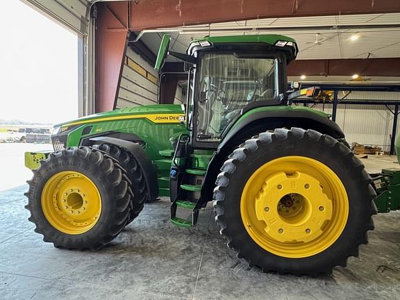Image of John Deere 8R 410 equipment image 1