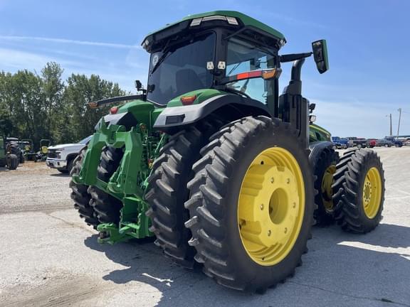 Image of John Deere 8R 410 equipment image 4
