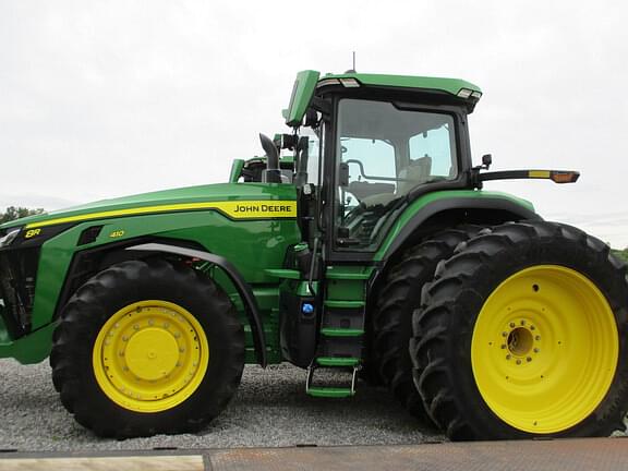 Image of John Deere 8R 410 equipment image 1