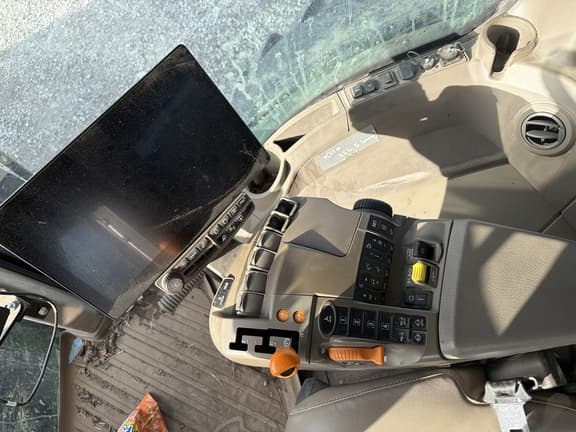 Image of John Deere 8R 410 equipment image 4