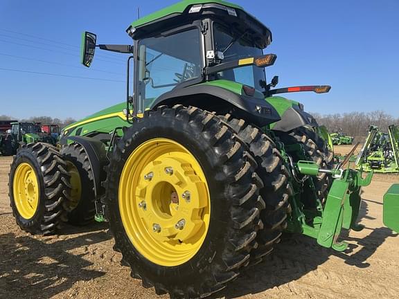 Image of John Deere 8R 410 equipment image 4