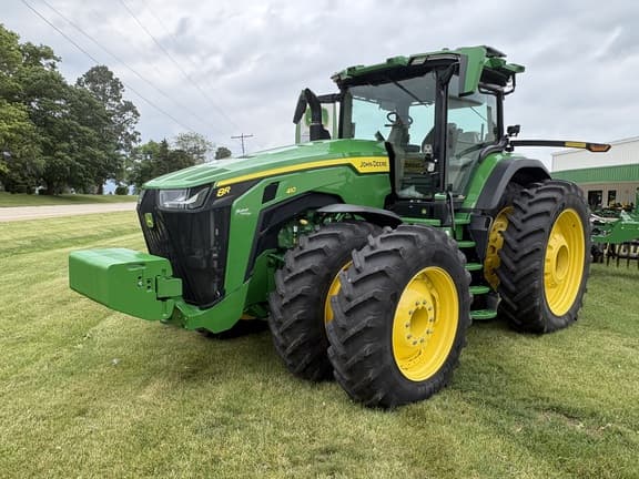 Image of John Deere 8R 410 equipment image 2