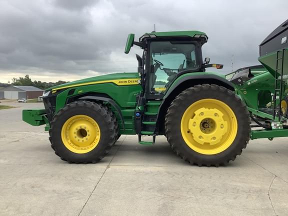Image of John Deere 8R 410 equipment image 1