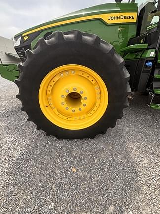 Image of John Deere 8R 410 equipment image 3