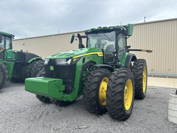 Image of John Deere 8R 410 equipment image 2