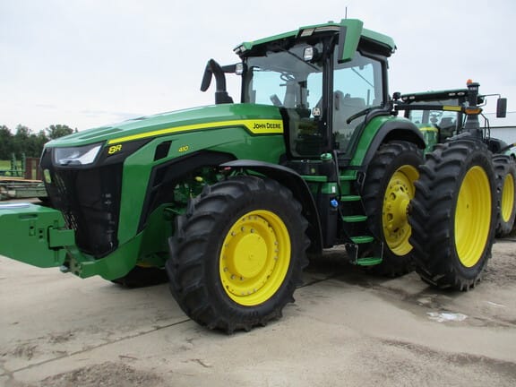 2024 John Deere 8R 410 Equipment Image0