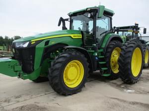 2024 John Deere 8R 410 Image