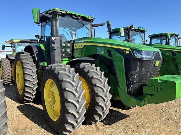 Image of John Deere 8R 410 equipment image 2