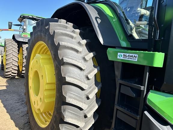 Image of John Deere 8R 410 equipment image 3