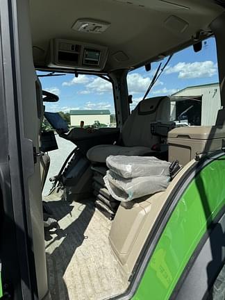 Image of John Deere 8R 410 equipment image 4