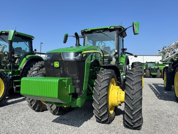 Image of John Deere 8R 410 equipment image 2