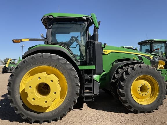 Image of John Deere 8R 410 equipment image 1