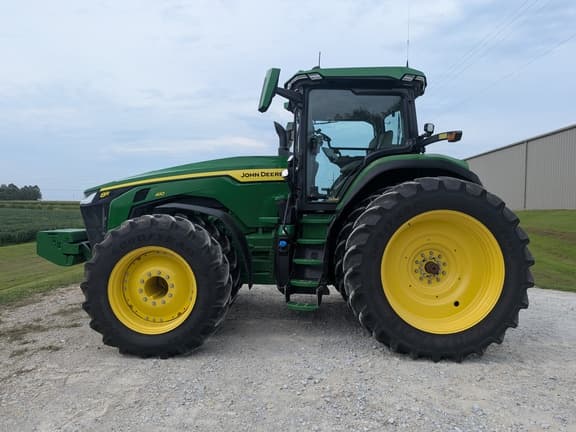 Image of John Deere 8R 410 equipment image 2