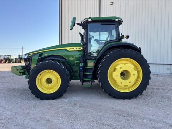 Image of John Deere 8R 410 equipment image 1