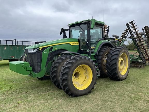 Image of John Deere 8R 410 equipment image 1