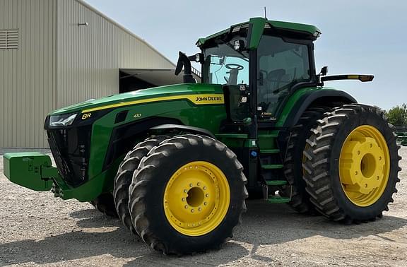 Image of John Deere 8R 410 equipment image 2