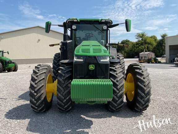 Image of John Deere 8R 410 equipment image 4