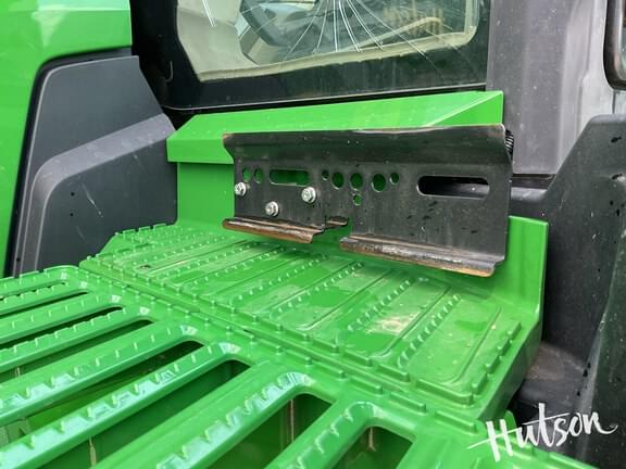 Image of John Deere 8R 410 equipment image 4