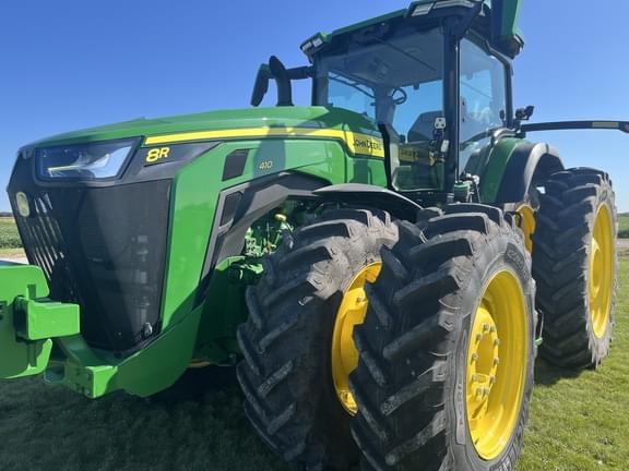 Image of John Deere 8R 410 equipment image 2