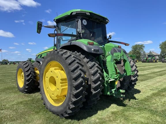 Image of John Deere 8R 410 equipment image 2
