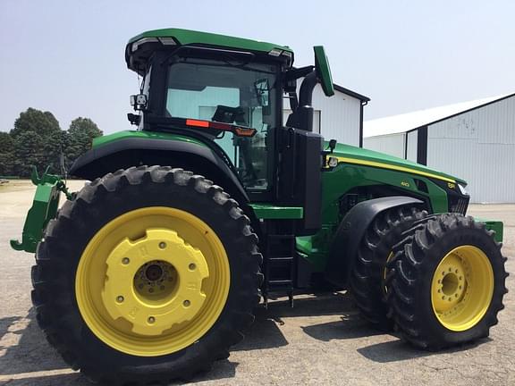 Image of John Deere 8R 410 equipment image 2