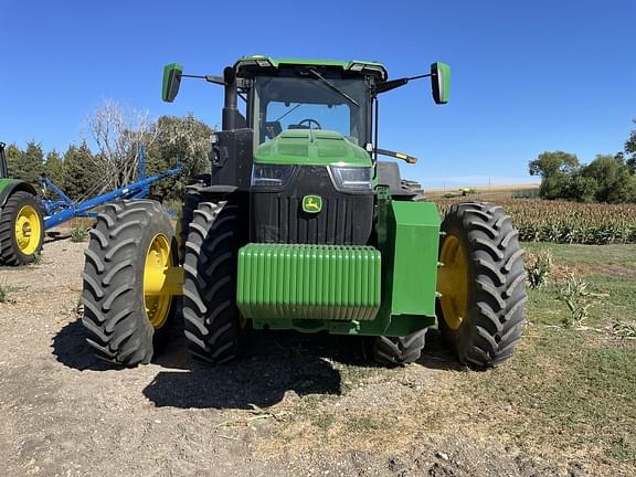 Image of John Deere 8R 410 equipment image 2