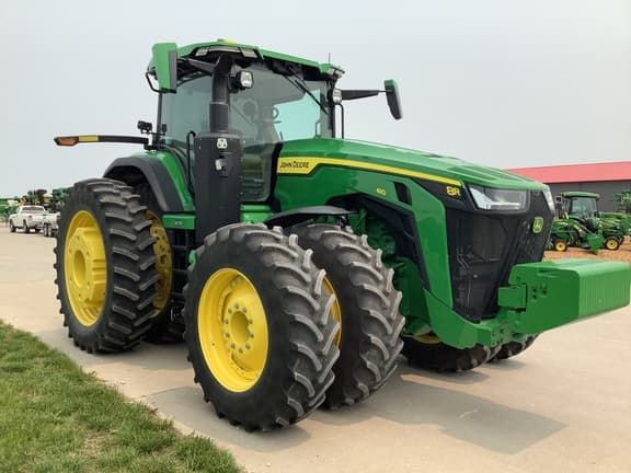 Image of John Deere 8R 410 equipment image 4