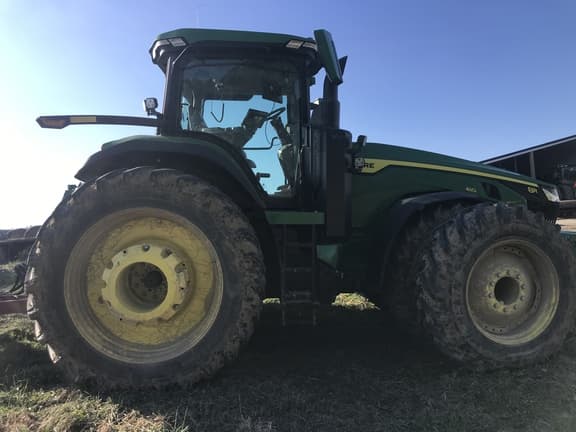 Image of John Deere 8R 410 equipment image 2