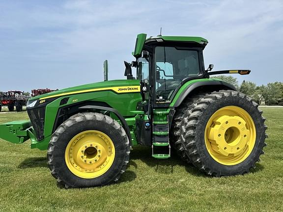 Image of John Deere 8R 410 equipment image 1
