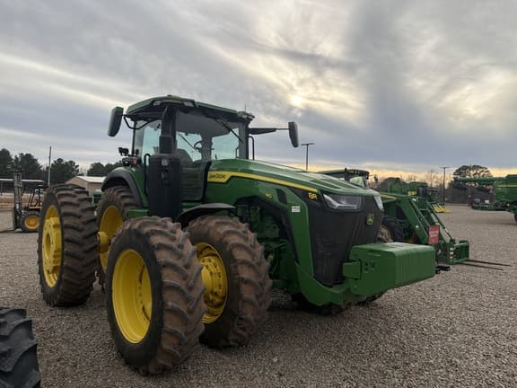 Image of John Deere 8R 410 equipment image 1