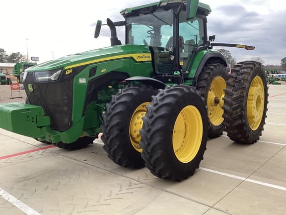 Image of John Deere 8R 410 equipment image 4