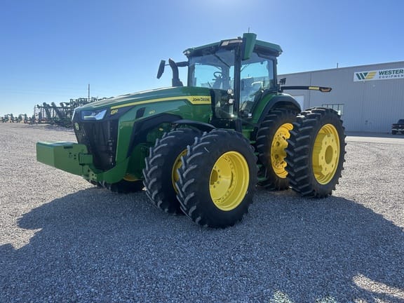 2024 John Deere 8R 410 Equipment Image0