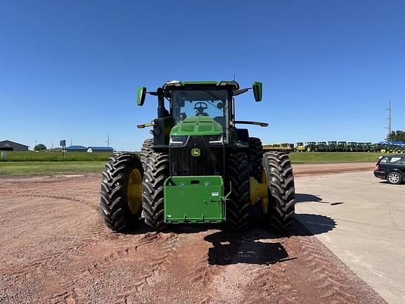 Image of John Deere 8R 410 equipment image 2