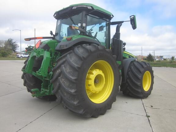 Image of John Deere 8R 410 equipment image 3