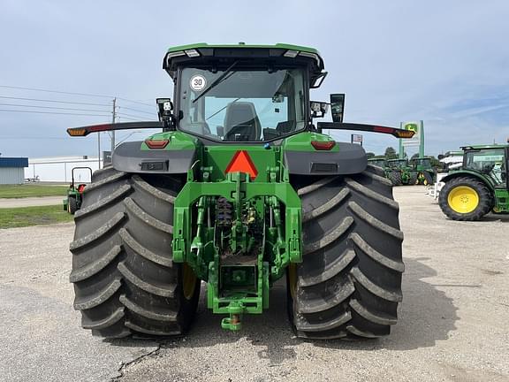 Image of John Deere 8R 410 equipment image 3