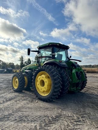 Image of John Deere 8R 410 equipment image 2