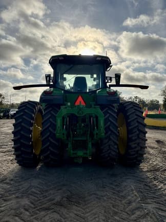 Image of John Deere 8R 410 equipment image 3