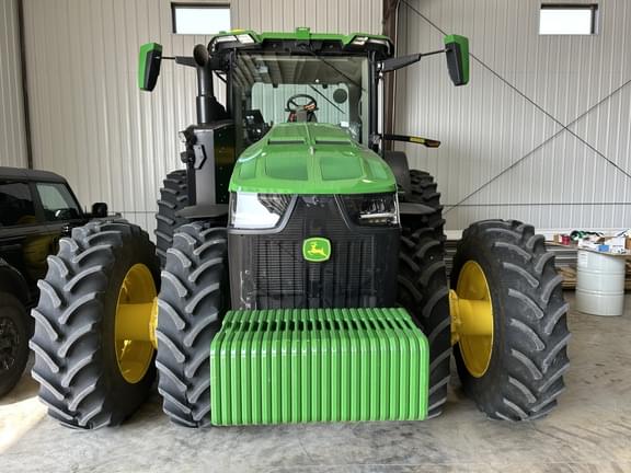 Image of John Deere 8R 410 equipment image 3