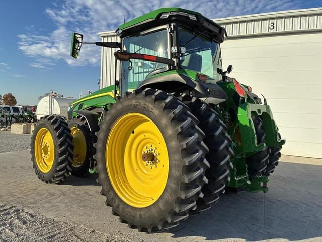 Image of John Deere 8R 410 equipment image 3